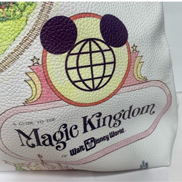 NWT. Disney cinch-style tote bag. Combo carryall backpack. - Picture 3 of 6